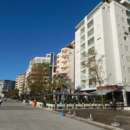 Modern Spacious 1 Bedroom Flat Next To The Beach Vlore Ngoại thất bức ảnh