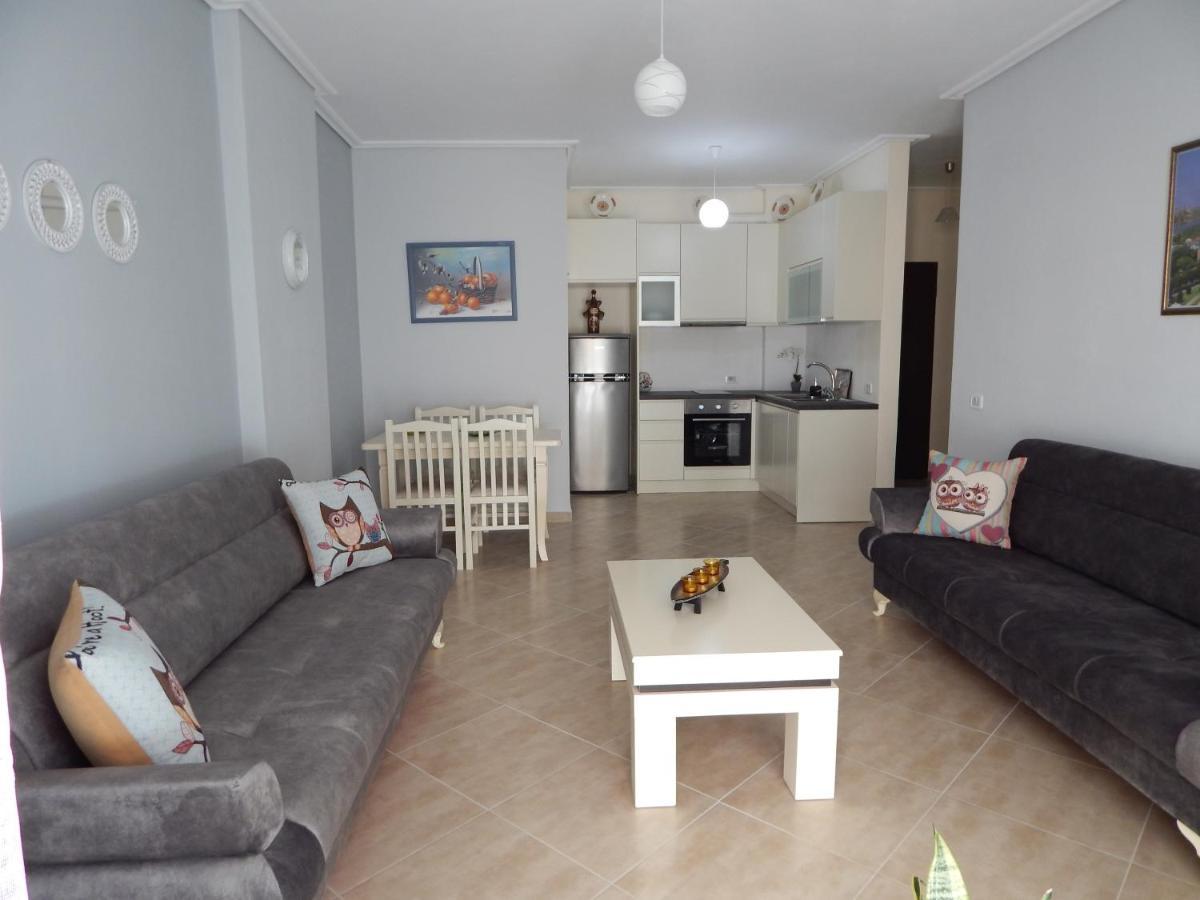 Modern Spacious 1 Bedroom Flat Next To The Beach Vlore Ngoại thất bức ảnh
